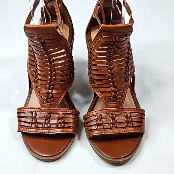 Merona Brown Leather Sandals Sz 7.5 - Picture 4 of 9
